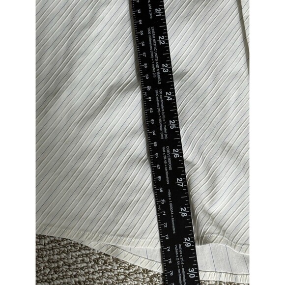 7 Diamonds Dress Shirt Men’s L White Striped Textured Button Up - Picture 7 of 7